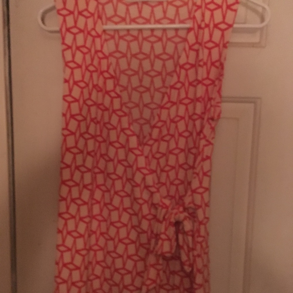Wrap style fitted top